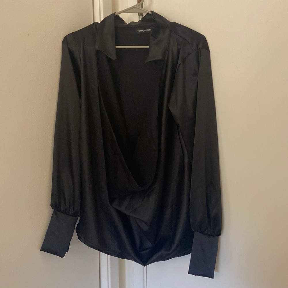 PLT Satin Black low-hanging blouse